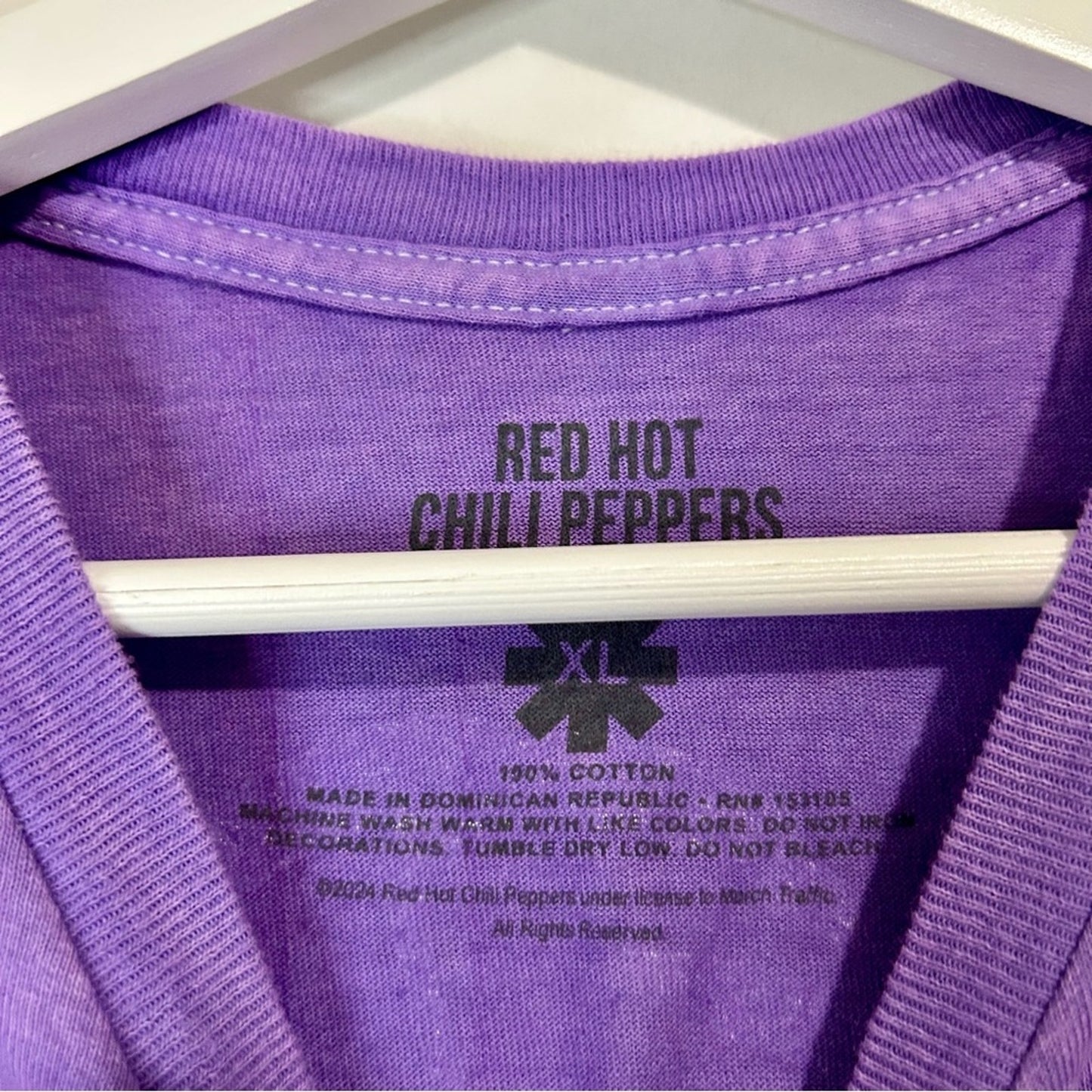 Red Hot Chili Peppers Unisex Smeared Lipstick Graphic T-Shirt Purple Size XL New
