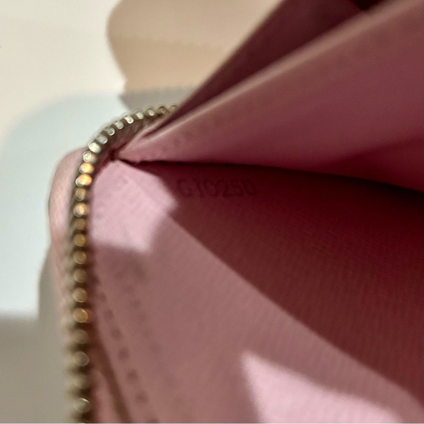 Louis Vuitton Monogram Escale Zippy Wallet Pastel Tie Dye w/ Dust Bag Box EUC