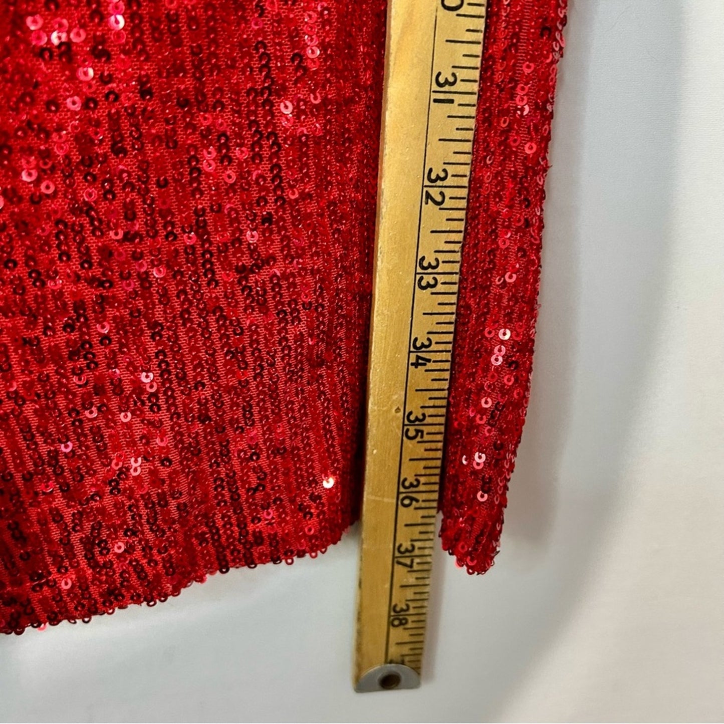 Ivy City Co Women’s Sequin Holiday Midi Dress Red Size Medium NWT Girly Party