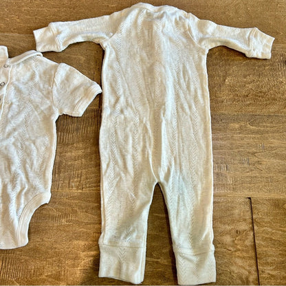 Kate Quinn Gender Bodysuit and Onesie Set Cream Size 3-6 M NWT Organic Cotton