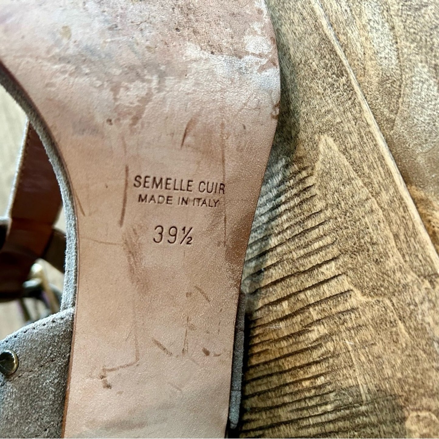 Laurence Dacade Paris Women’s Studded Suede Sandals Tan Size 9.5 EUC Feminine