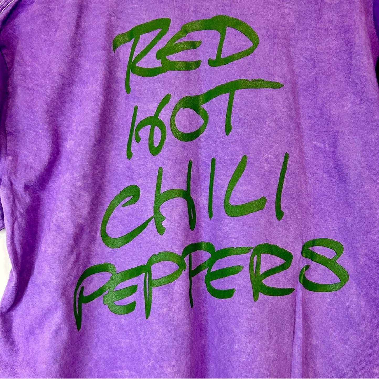 Red Hot Chili Peppers Unisex Smeared Lipstick Graphic T-Shirt Purple Size XL New