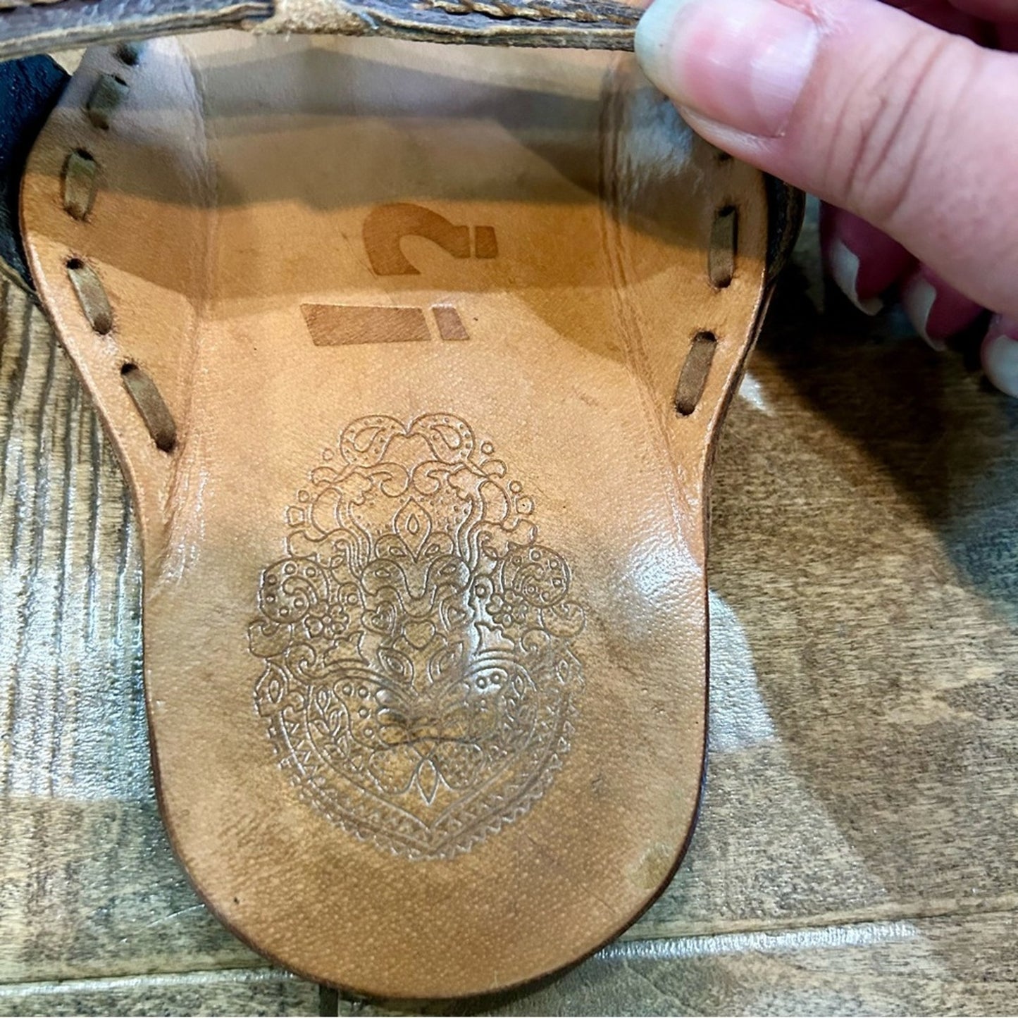 Women’s Leather Woven Detail Sandals Brown Size 9 EUC Girly Summer Intricate