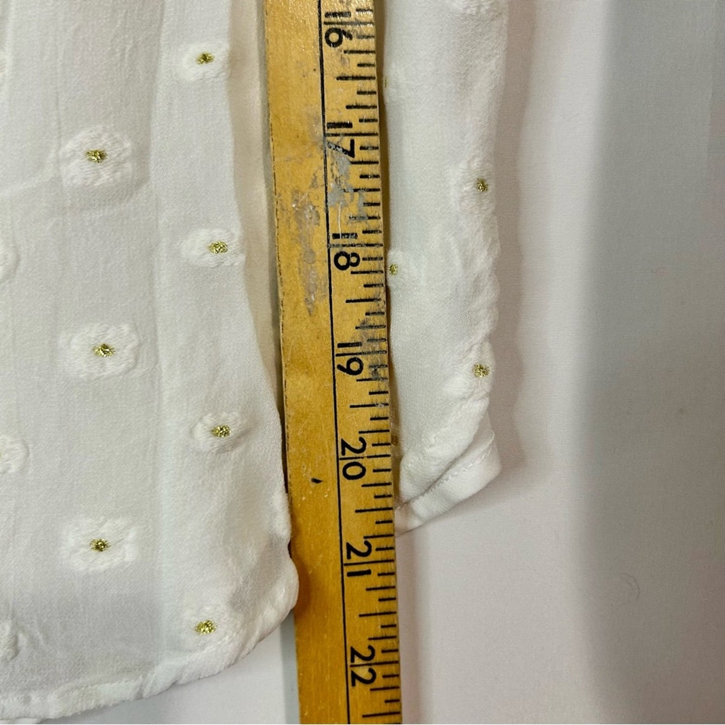 Loft Women’s Textured Layered Ruffle Sleeve Floral Blouse White Gold M P Girly