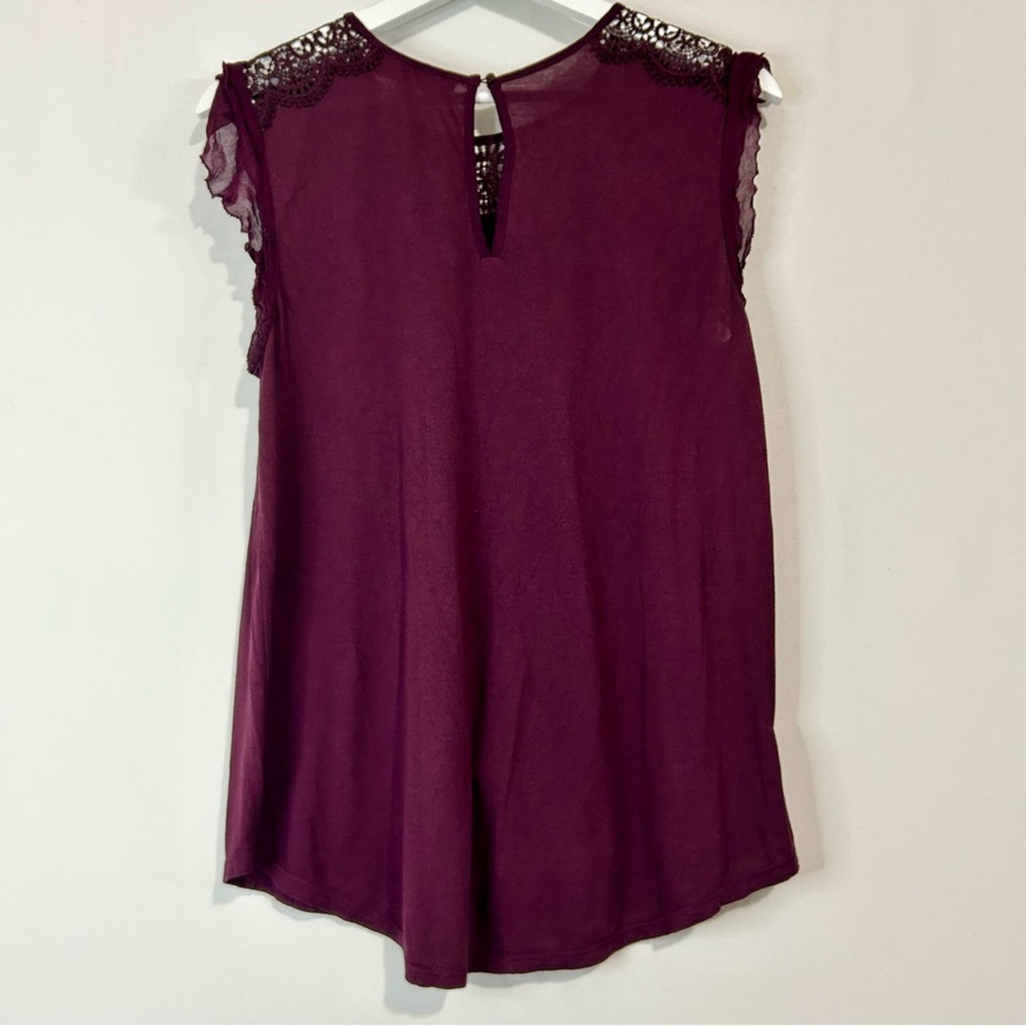Ann Taylor Loft Women’s Crochet Detail Short Sleeve Blouse Purple Size Medium