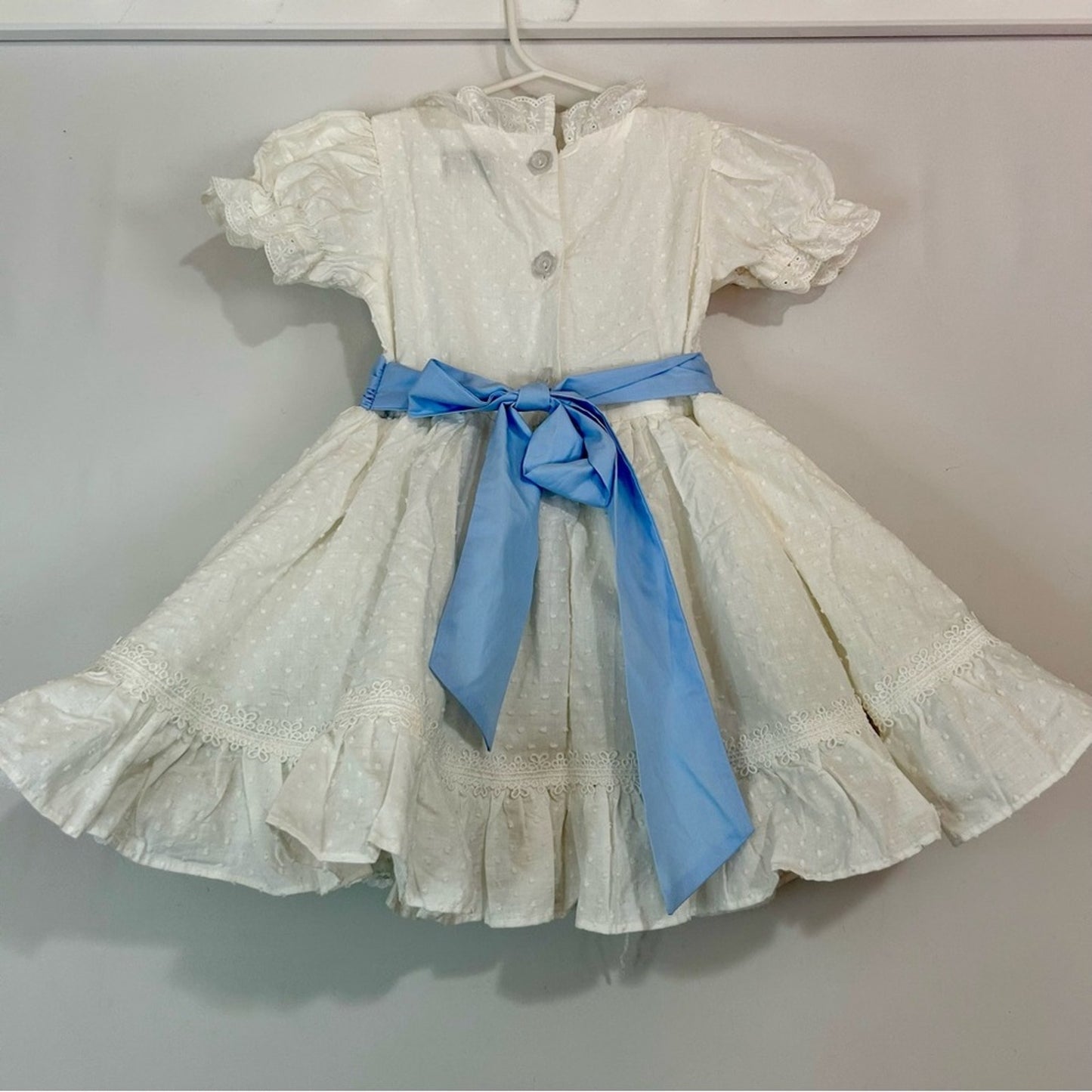 Only Little Once Toddler Girls Swiss Dot Flower Bow Dress White Size 4 FLAW Cute