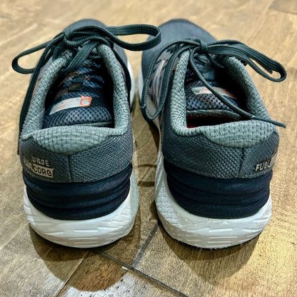 New Balance Boys Youth Urge Fuel Core Running Shoes Grey Size 3.5 EUC
