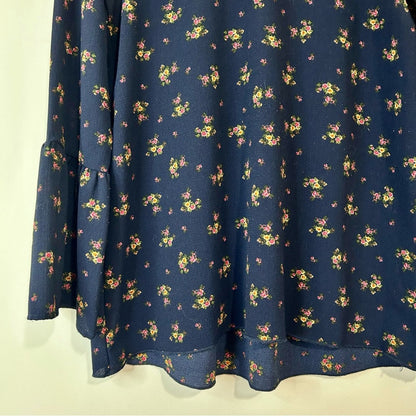 Orange Creek Women’s Long Sleeve Floral Blouse Blue Size Medium Used Cute Girly