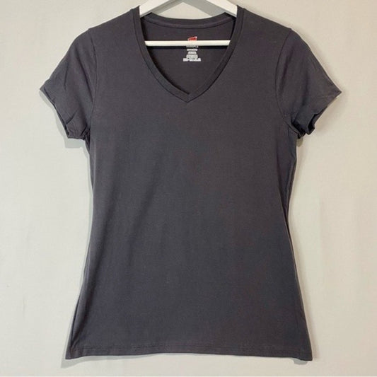 Hanes Nano Women’s 100% Cotton Casual Short Sleeve V Neck Tee Shirt Grey NWOT