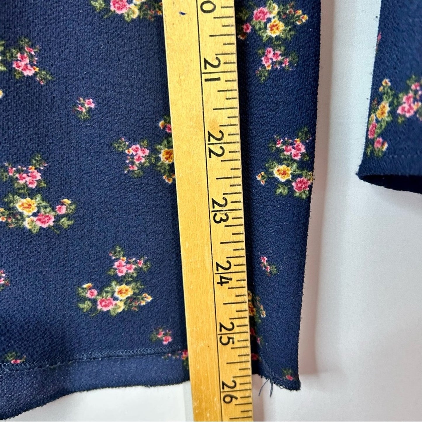 Orange Creek Women’s Long Sleeve Floral Blouse Blue Size Medium Used Cute Girly