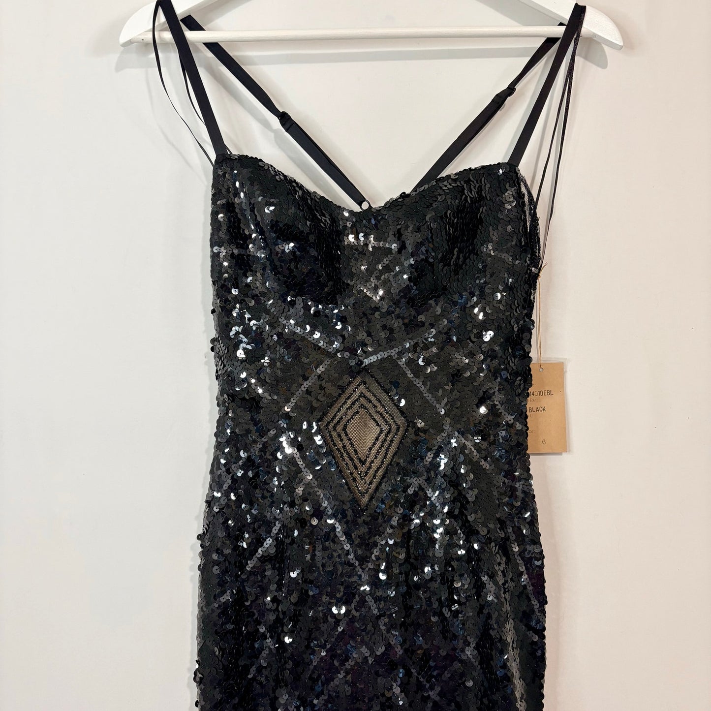Mandalay Women’s Sleeveless Sequin Hi Low Formal Gown Dress Black Size 6 NWT