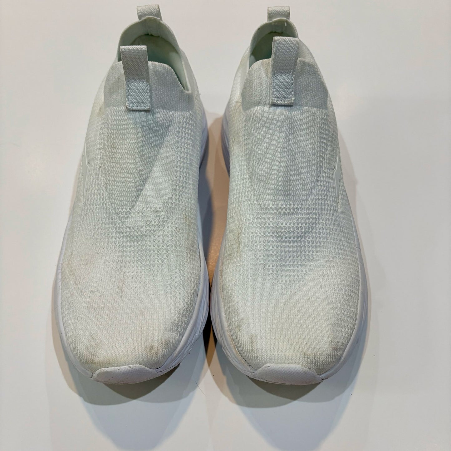 Avia Women’s Knit Slip-On Athletic Sneakers White Size 7.5 Lightweight Used