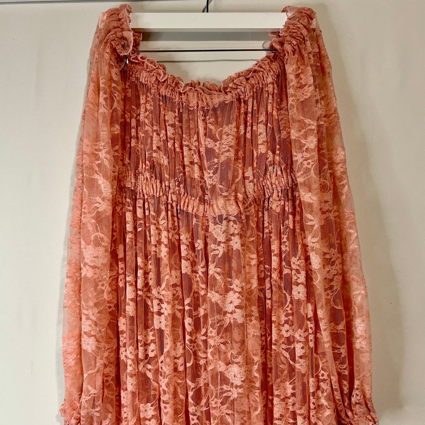 Women’s Maternity Off Shoulder Long Sleeve Maxi Dress Coral Pink EUC Open Belly Boho Photoshoot