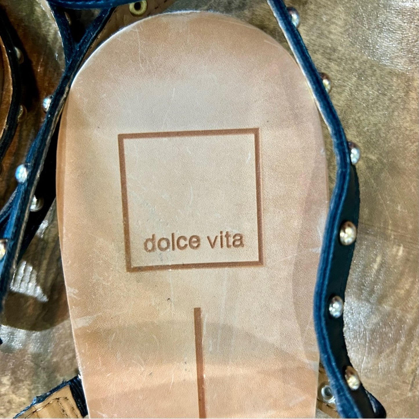 Dolce Vita Women’s Rozie Strappy Studded Sandals Black Size 8 EUC Gladiator