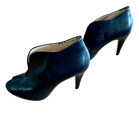 Banana Republic Women’s Leather Peep Toe Ankle Booties Black Size 8.5 Used Girly