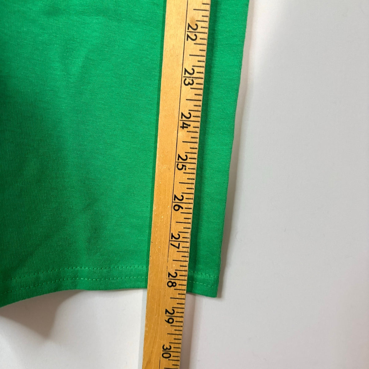 Kansas Jayhawks Men’s KU St Patrick’s Day Shamrock Graphic T-Shirt Green Size XL NWT
