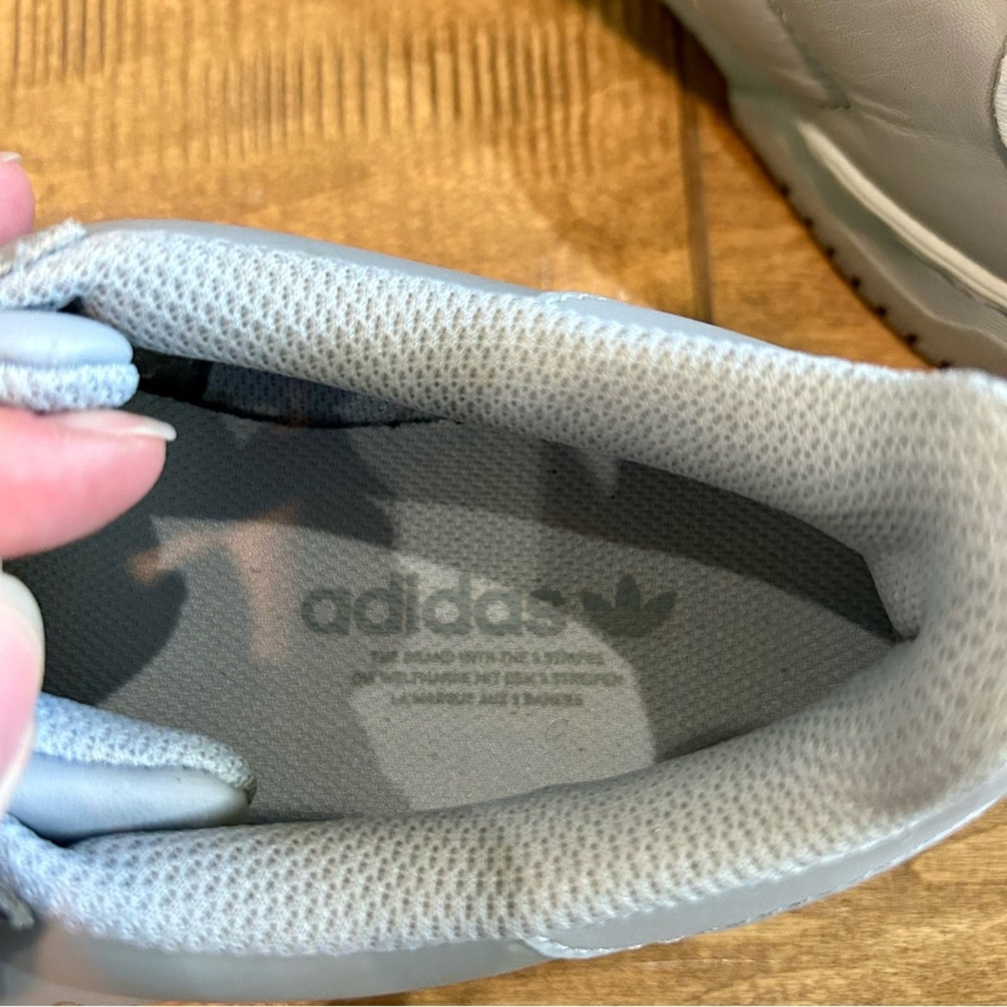 Adidas Yeezy Powerphase Calabasas Men’s Sneakers Gray Size 5.5 EUC Athletic