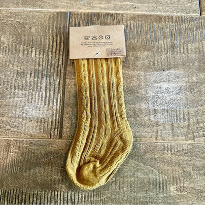Kate Quinn Infant Baby Gender Neutral Organic Socks Butter Rum Size 0-6 M NWT