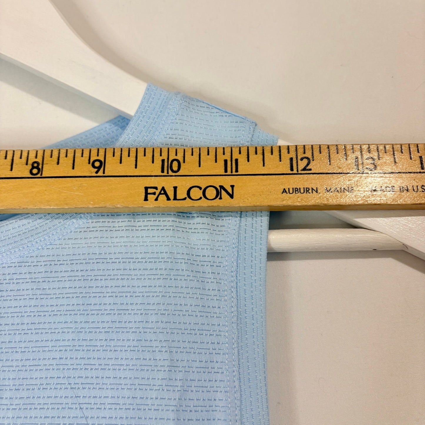 Halara Women’s Sleeveless Crisscross Back Cropped Tank Top Light Blue Size XS NWT Athletic