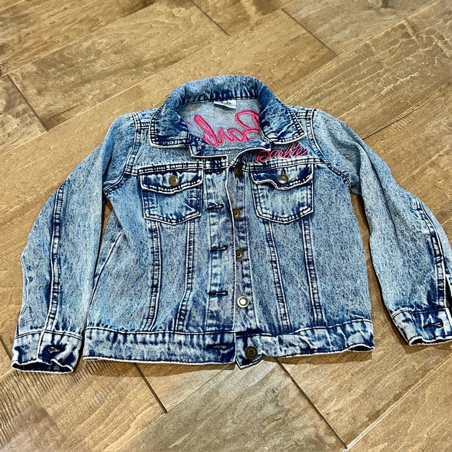 Barbie Mattel Girls Embroidered Logo Denim Jacket Blue Size Small EUC Jean Cute