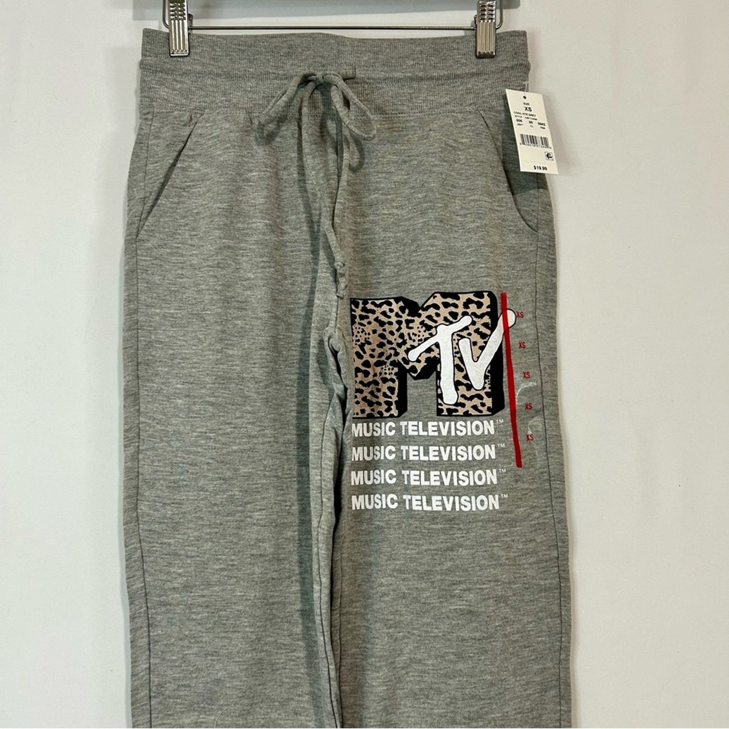 MTV Women’s Casual Drawstring Joggers MTV Leopard Print Logo Grey New with Tags
