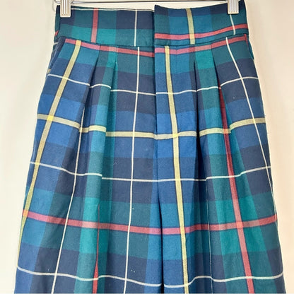 Urban Outfitters Women’s Paige Pleated Cropped Straight Leg Trouser Pant Green