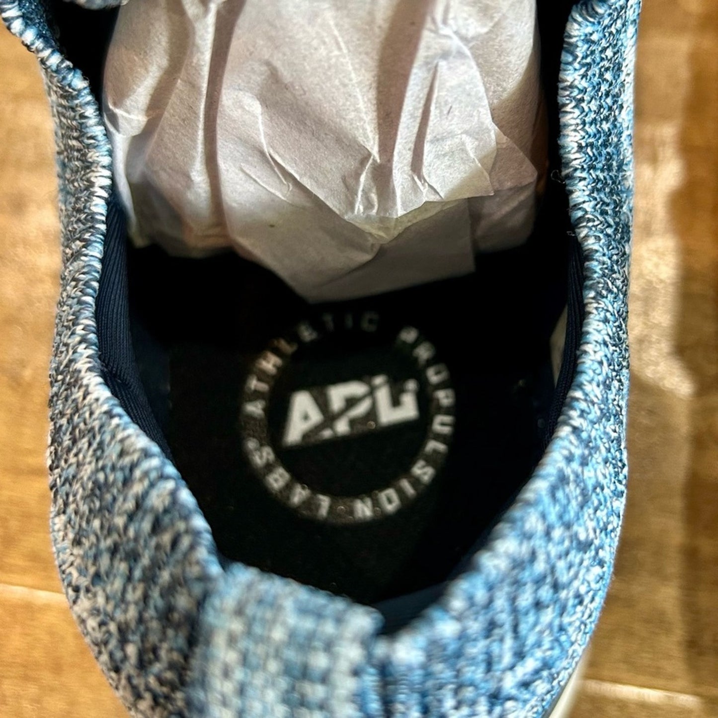 APL Women’s TechLoom Wave Shoes Blue White Size 10 Brand New