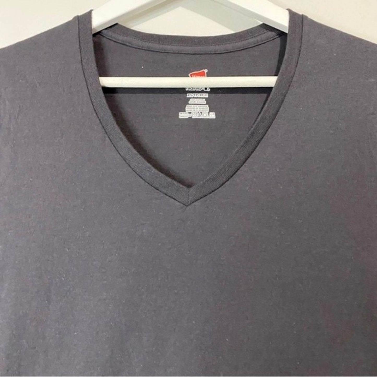 Hanes Nano Women’s 100% Cotton Casual Short Sleeve V Neck Tee Shirt Grey NWOT