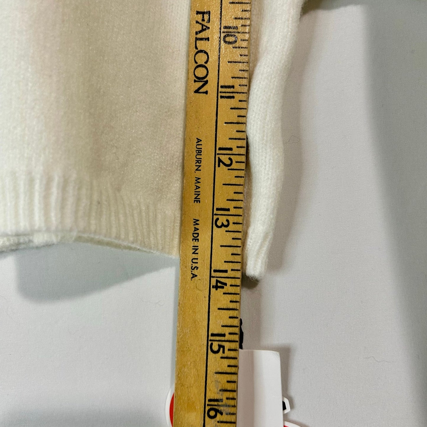 Cider Women’s Cropped Turtleneck Sweater White Size Small NWT Acrylic Nylon Viscose