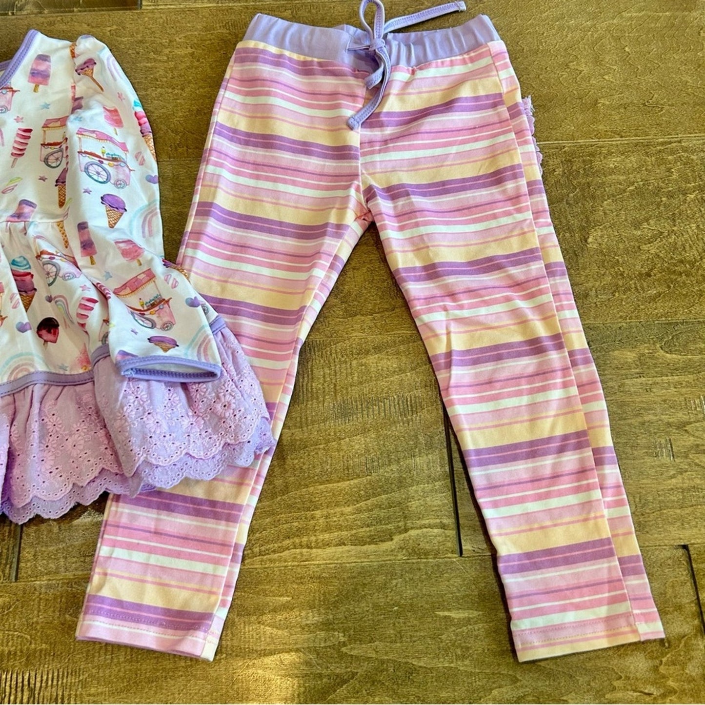 Liv + Stella Girls Long Sleeve Sweet Treats Playset Purple Pink NWOT Ice Cream