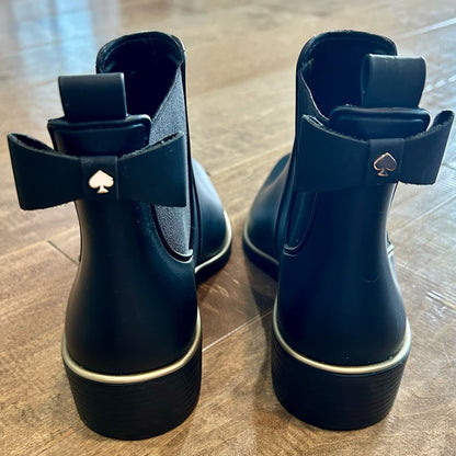 Kate Spade NY Women’s Sedgwick Chelsea Ankle Rain Boots Black Size 6 EUC Bow