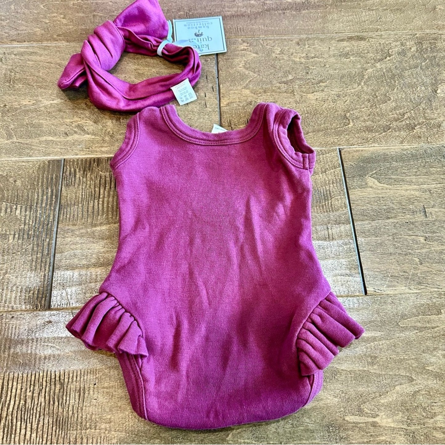 Kate Quinn Infant Girls Sleeveless Organic Cotton Bubble Onesie w/ Headband EUC