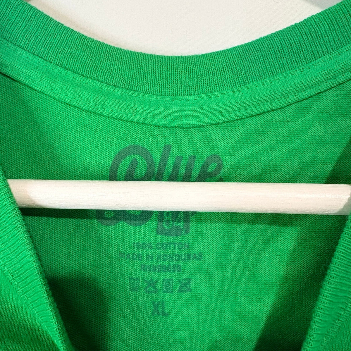 Kansas Jayhawks Men’s KU St Patrick’s Day Shamrock Graphic T-Shirt Green Size XL NWT