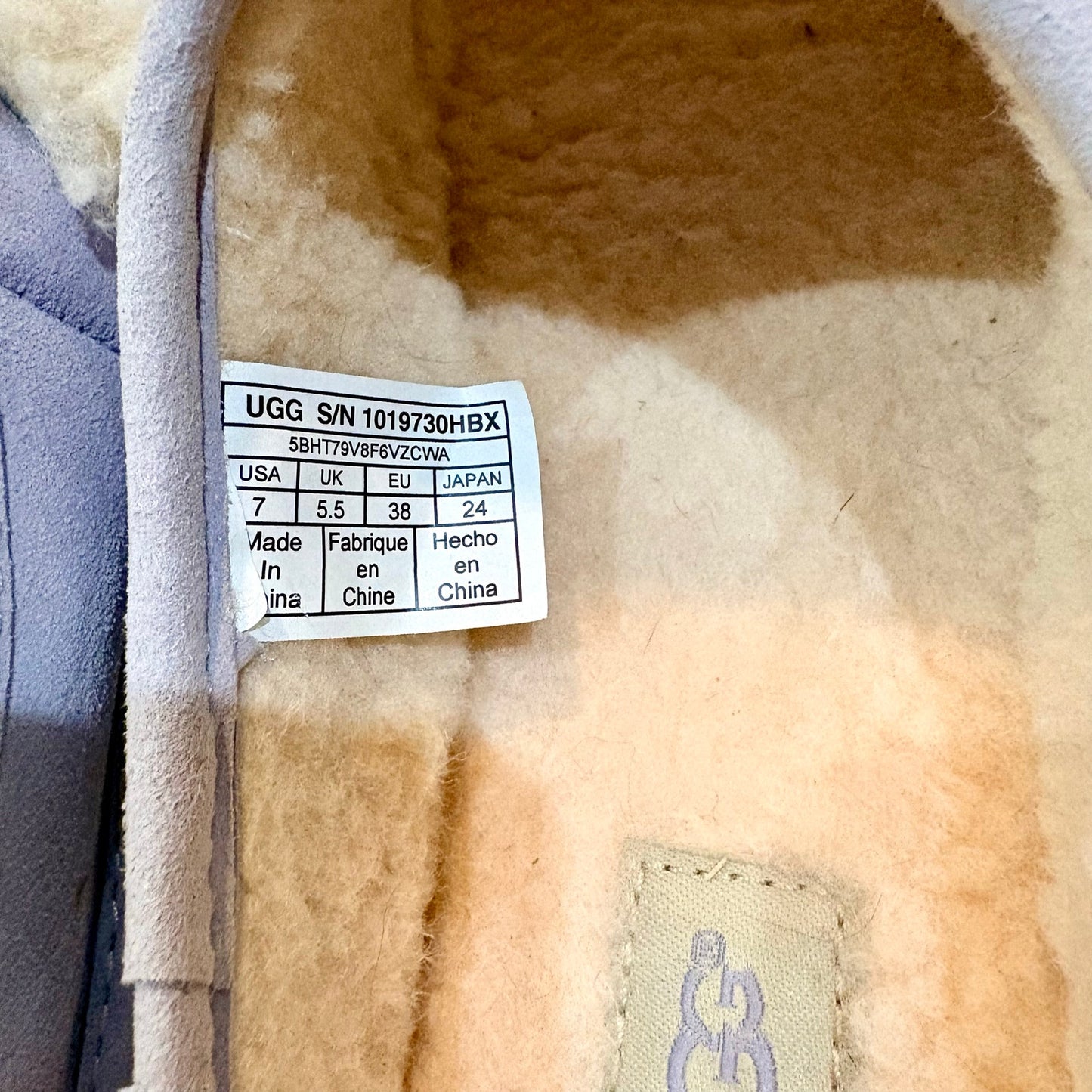 UGG Women’s Suede Shearling Slide Sandals Purple Cream Size 7 EUC Small Spots