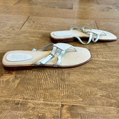 Nine West Women’s Leather Strappy Sandals White Size 9 EUC Summer Girly Outdoor