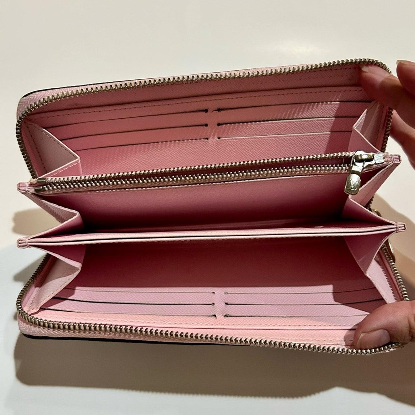 Louis Vuitton Monogram Escale Zippy Wallet Pastel Tie Dye w/ Dust Bag Box EUC