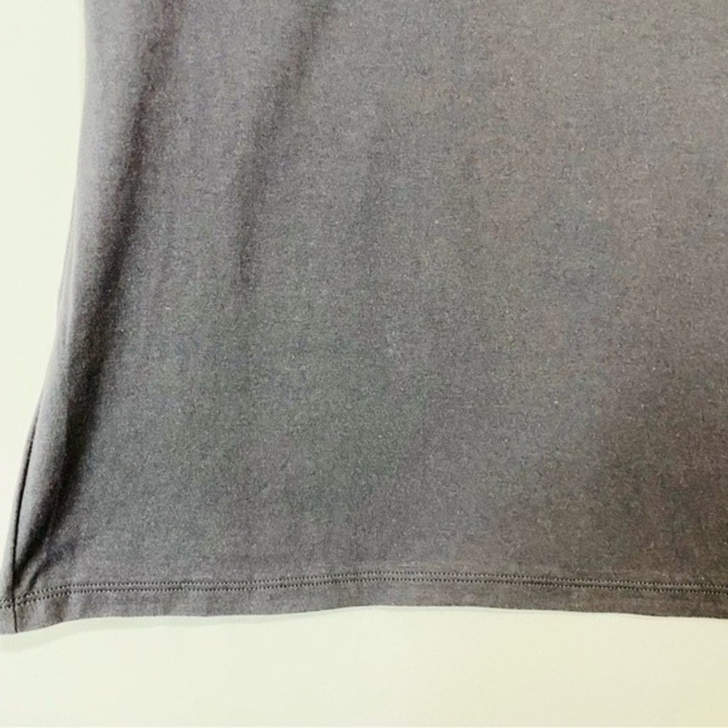 Hanes Nano Women’s 100% Cotton Casual Short Sleeve V Neck Tee Shirt Grey NWOT