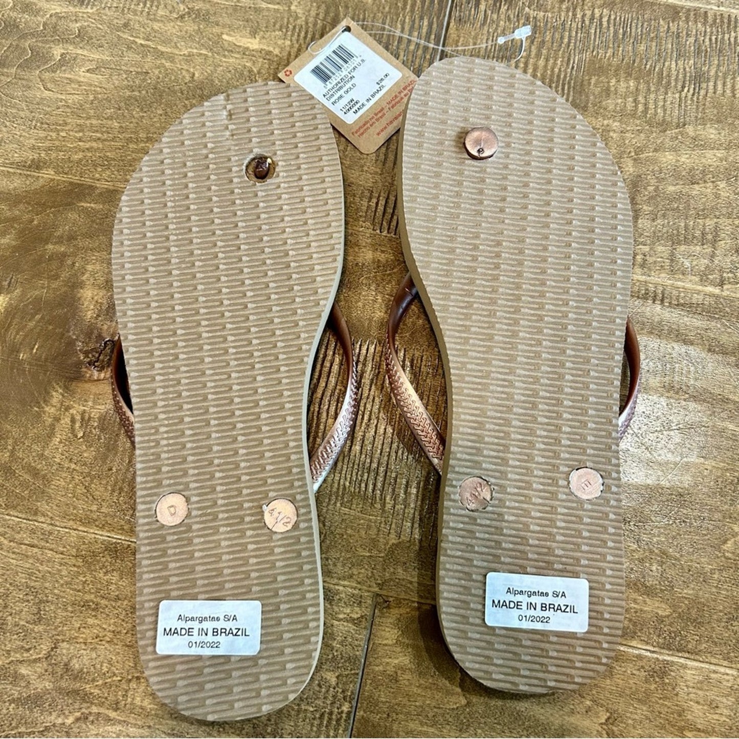 Havaianas Women’s Metallic Slim Summer Bliss Flip Flops Rose Gold Size 11 / 12