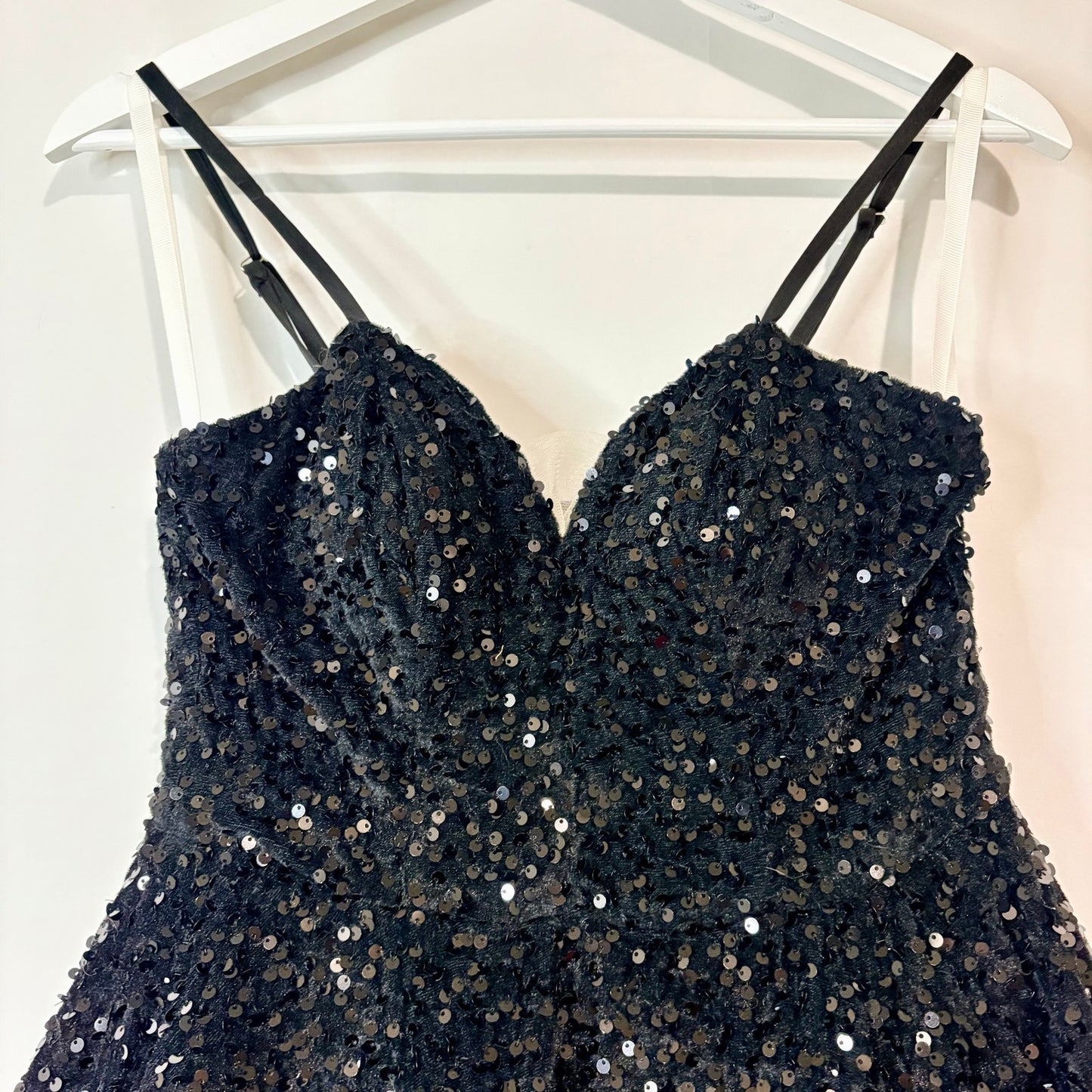 Women’s Velvet Sequin Tiered Mini Dress Black XS Small Party Cocktail Fit & Flare