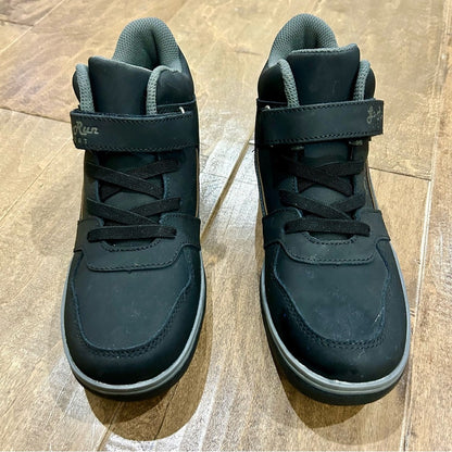 Go Run Sport Women’s Hi Top Sneaker Black Size 7.5 NEW Casual Athletic Sport