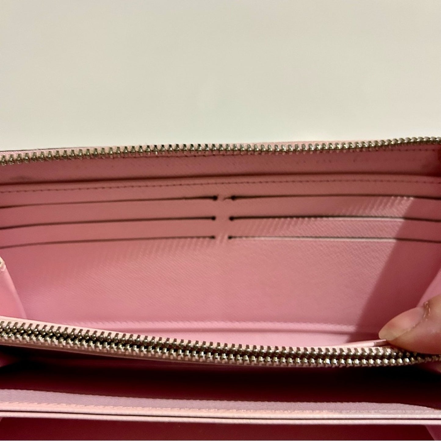 Louis Vuitton Monogram Escale Zippy Wallet Pastel Tie Dye w/ Dust Bag Box EUC