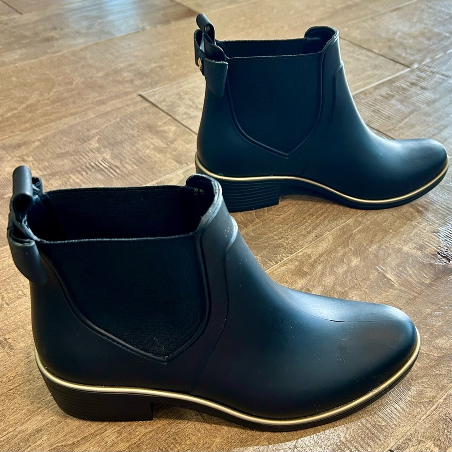 Kate Spade NY Women’s Sedgwick Chelsea Ankle Rain Boots Black Size 6 EUC Bow