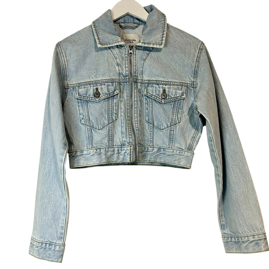 Abercrombie & Fitch Women’s Cropped Denim Jacket Light Blue Size Small NWT Zip Up