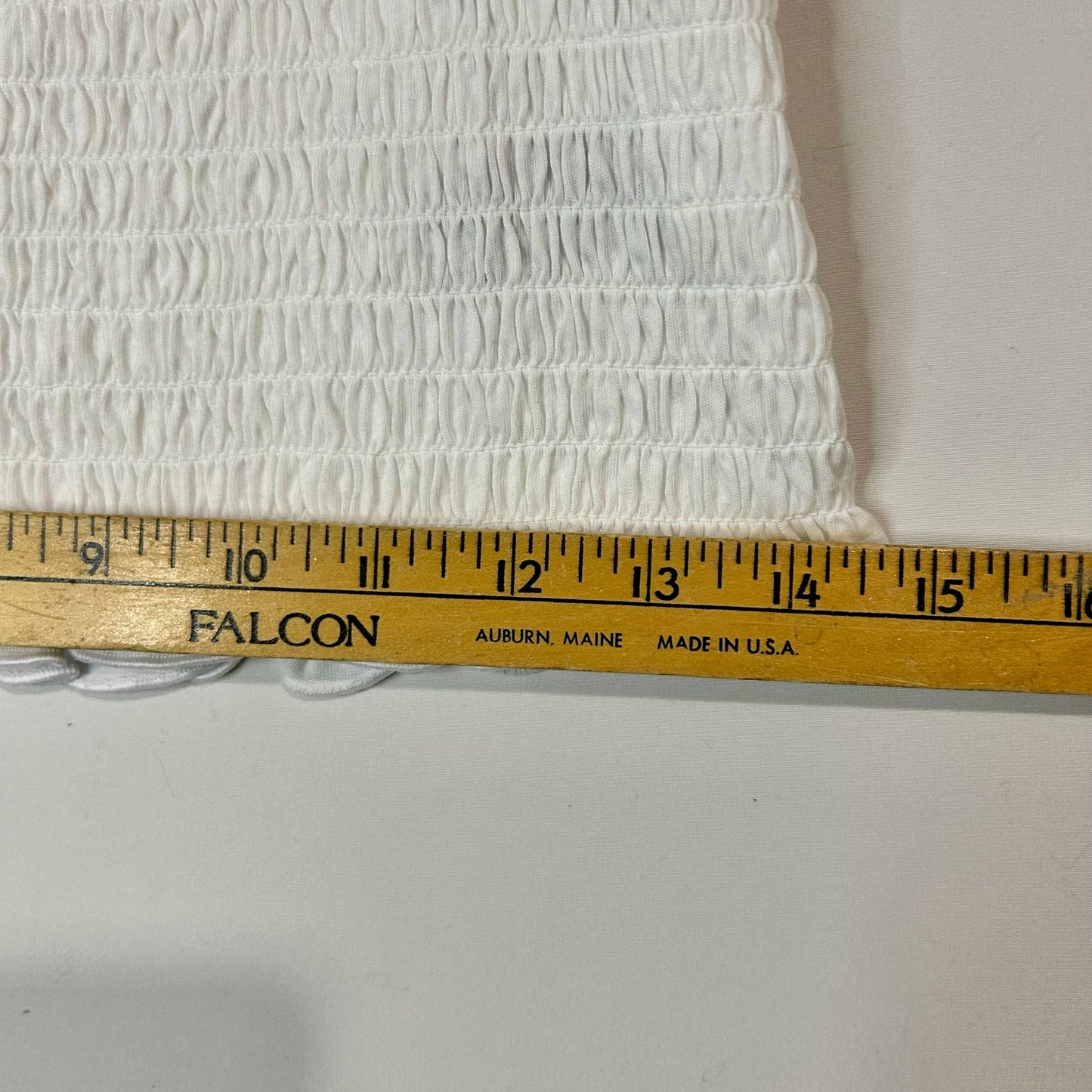 Old Navy Women’s Smocked Flutter Sleeve Top White Size Small NWT Cotton Girly