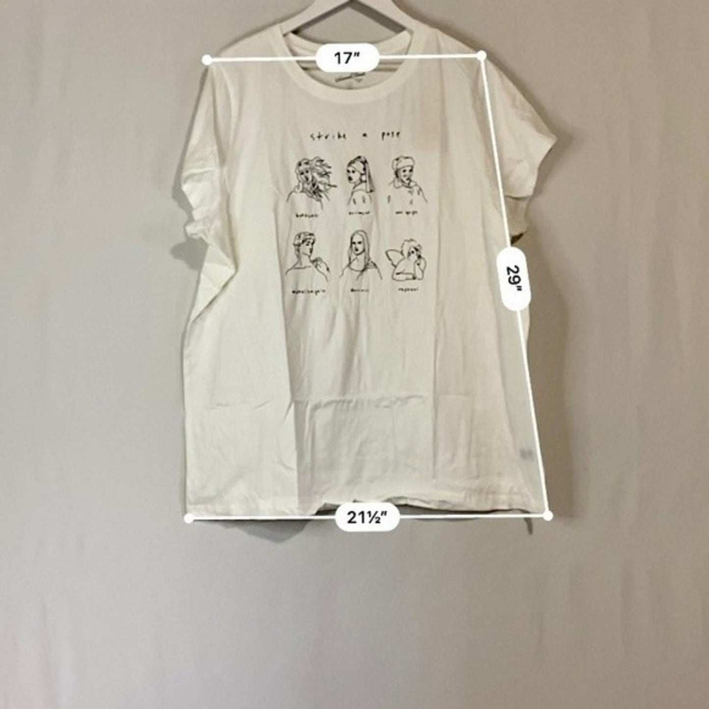 Universal Thread Women’s Strike a Pose Artist Short Sleeve Graphic Tee White NWT