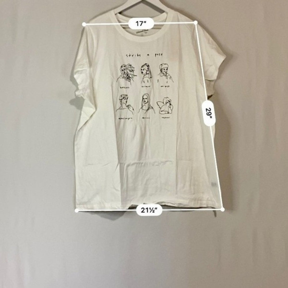 Universal Thread Women’s Strike a Pose Artist Short Sleeve Graphic Tee White NWT