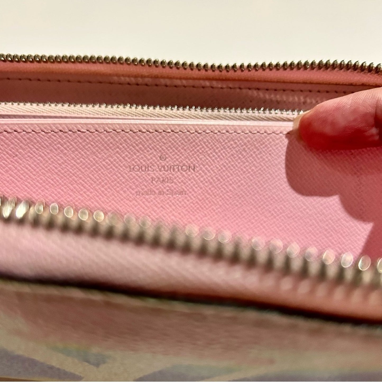 Louis Vuitton Monogram Escale Zippy Wallet Pastel Tie Dye w/ Dust Bag Box EUC