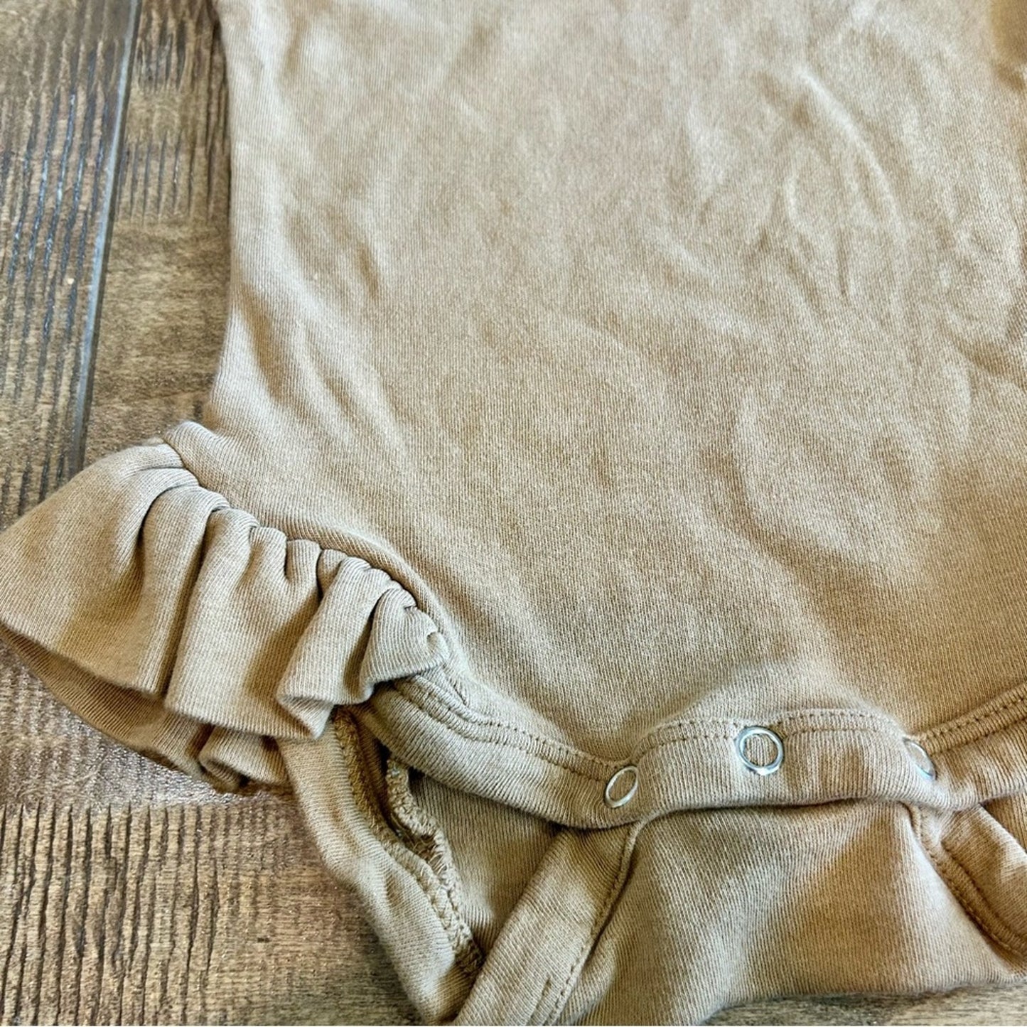 Kate Quinn Infant Girls Sleeveless Organic Cotton Ruffle Bubble Onesie 0-3 M EUC