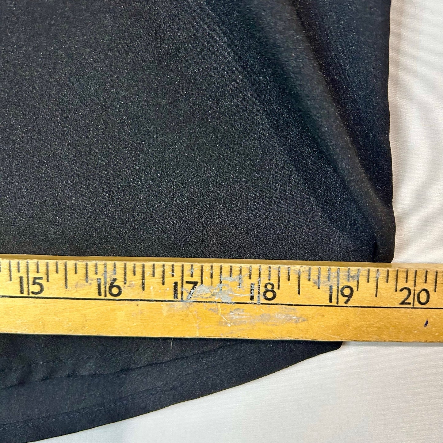 Daniel Rainn Women’s Sleeveless V-Neck Blouse Black Size XS EUC Polyester Workwear Casual Top