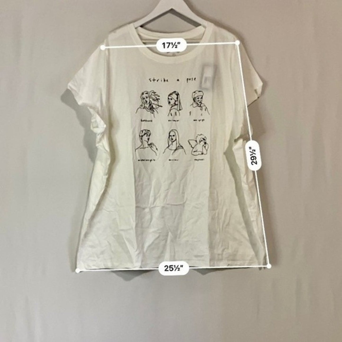 Universal Thread Women’s Strike a Pose Artist Short Sleeve Graphic Tee White NWT